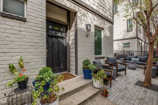 5924 Hudson Street E, Dallas, TX 75206