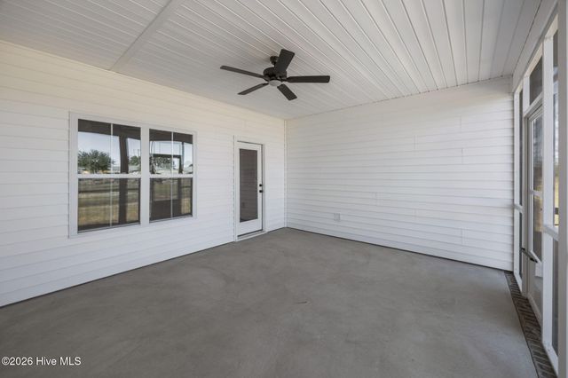 289 Shortleaf Drive, Grimesland, NC 27837