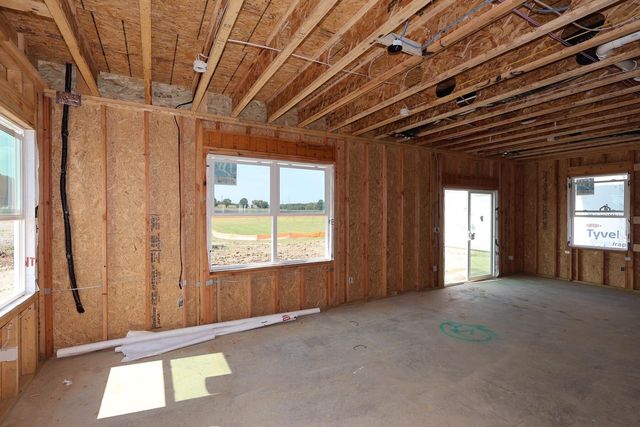 1034 Dawsons Drive, Hebron, OH 43025