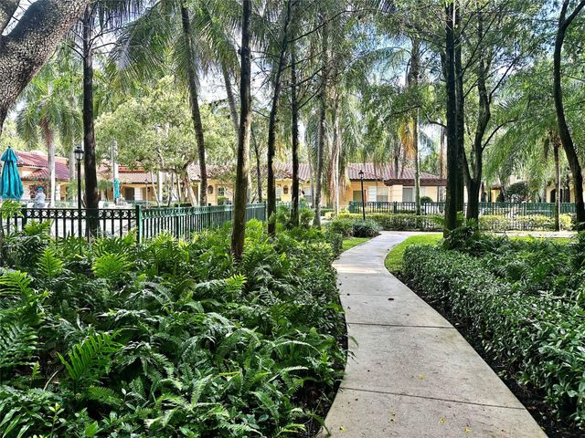 6500 W Sample Road 6500, Coral Springs, FL 33067