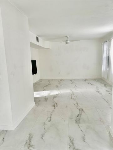 6500 W Sample Road 6500, Coral Springs, FL 33067