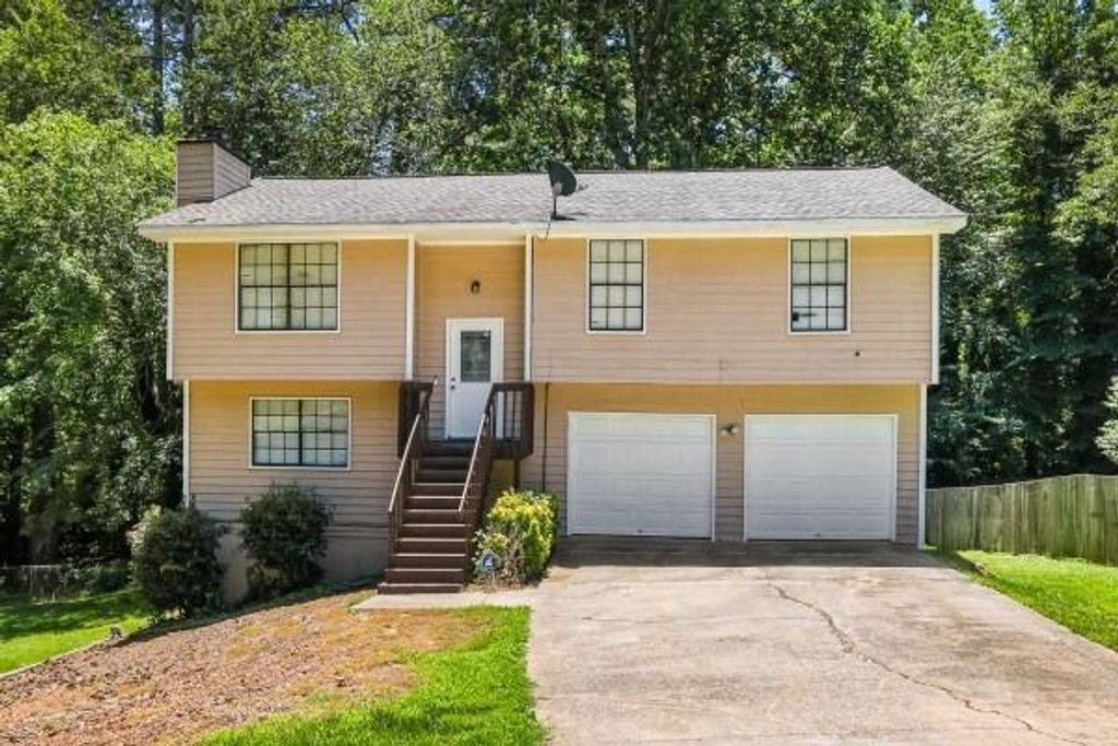 1197 Ridgeside Drive NW, Acworth, GA 30102