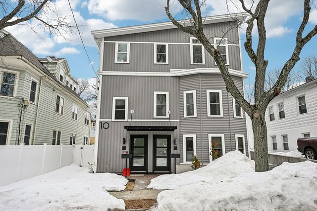 10 Wakefield Ave B, Wakefield, MA 01880