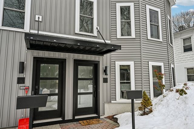 10 Wakefield Ave B, Wakefield, MA 01880