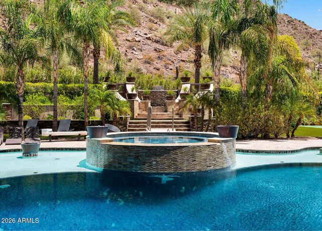 5040 N ARCADIA Drive, Phoenix, AZ 85018