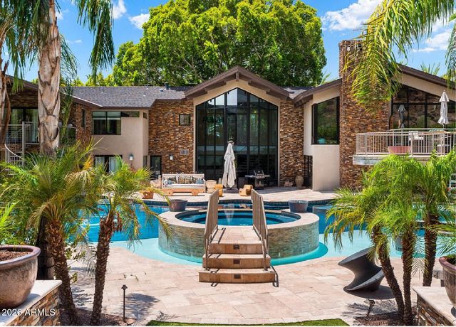 5040 N ARCADIA Drive, Phoenix, AZ 85018