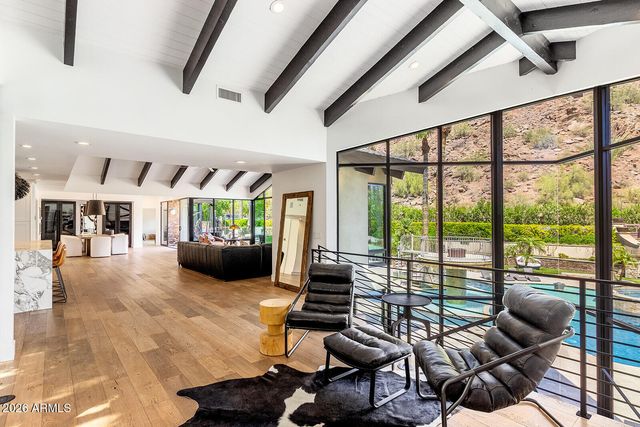 5040 N ARCADIA Drive, Phoenix, AZ 85018
