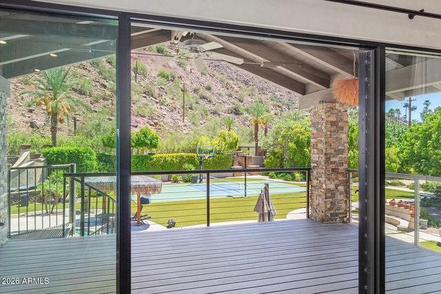 5040 N ARCADIA Drive, Phoenix, AZ 85018