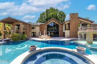 5040 N ARCADIA Drive, Phoenix, AZ 85018