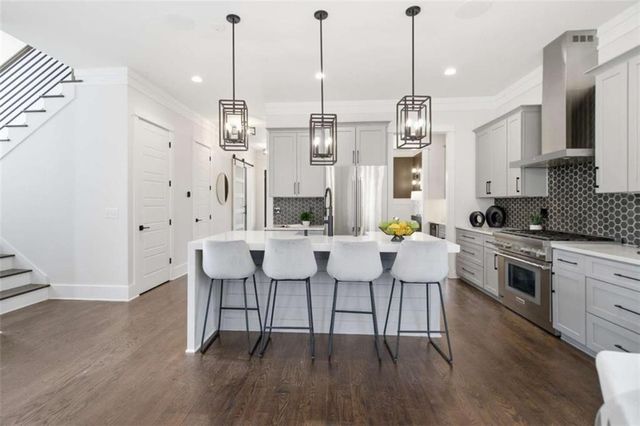 2876 Alexa Avenue, Atlanta, GA 30317