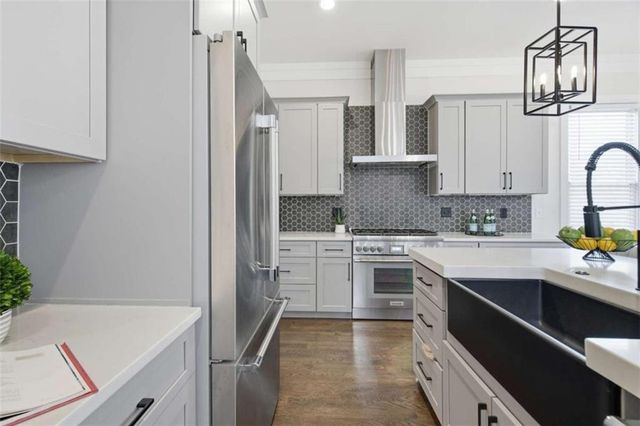 2876 Alexa Avenue, Atlanta, GA 30317