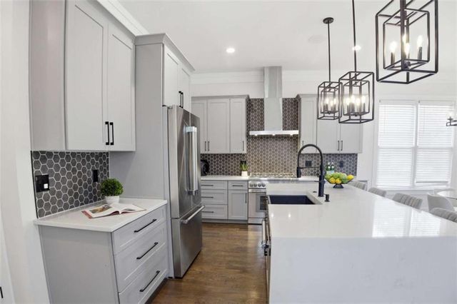 2876 Alexa Avenue, Atlanta, GA 30317