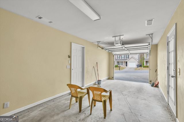 4411 Ravenwood Drive, Union City, GA 30291