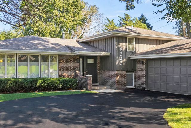 8345 Brookridge Road, Downers Grove, IL 60516