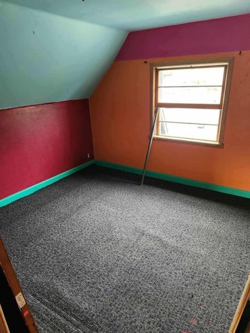 716 W BELL AVENUE, Appleton, WI 54914