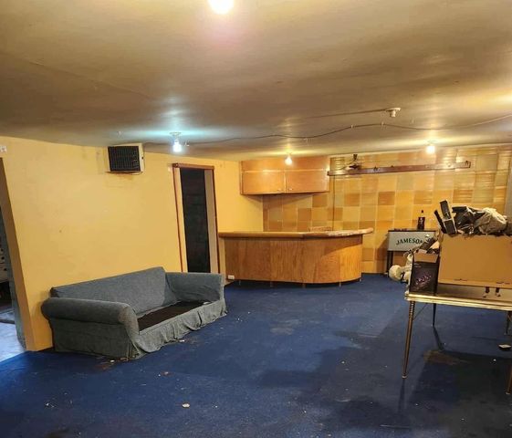 716 W BELL AVENUE, Appleton, WI 54914