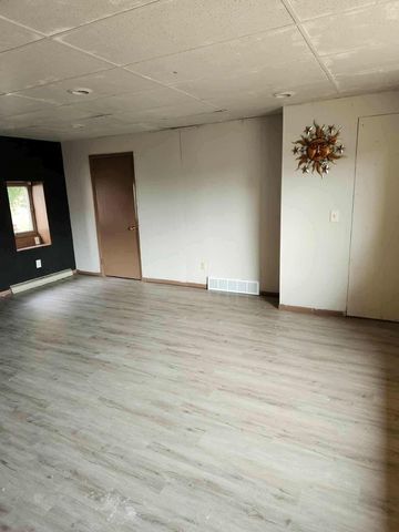 716 W BELL AVENUE, Appleton, WI 54914