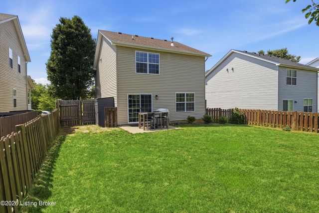 10318 Venado Dr, Louisville, KY 40291