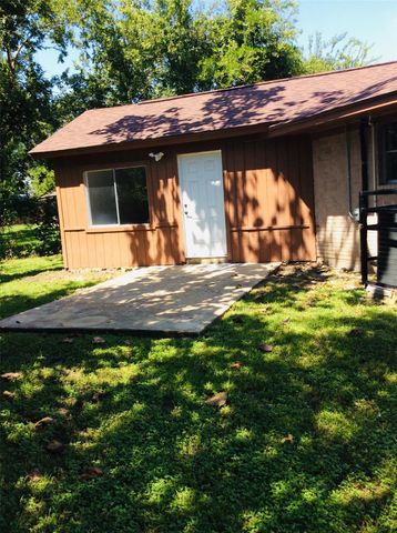 5218 Greylog, Houston, TX 77048