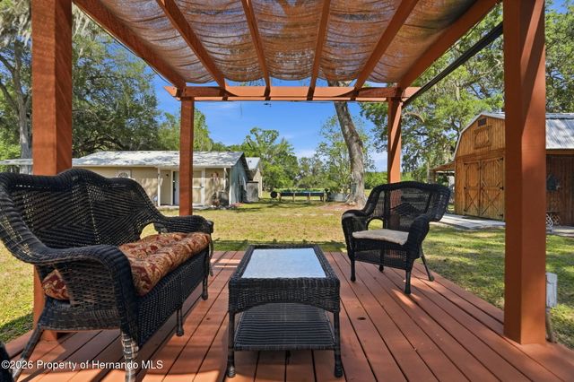 7037 County Road 625, Bushnell, FL 33513