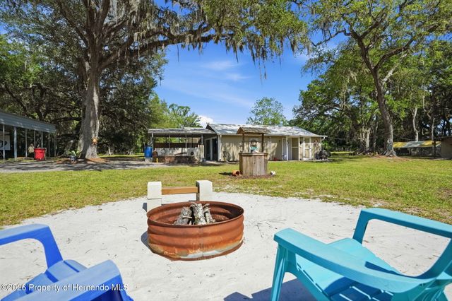 7037 County Road 625, Bushnell, FL 33513