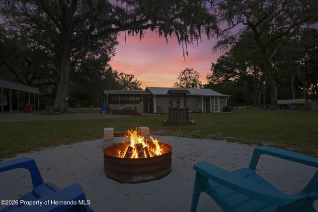 7037 County Road 625, Bushnell, FL 33513