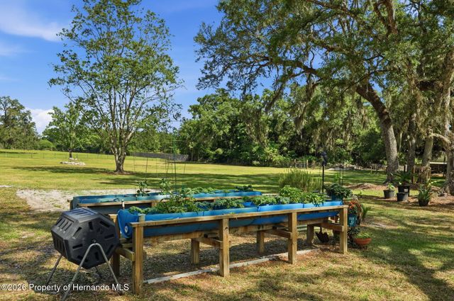 7037 County Road 625, Bushnell, FL 33513