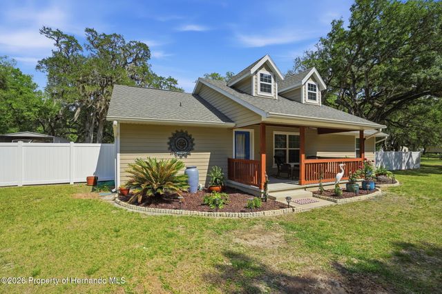 7037 County Road 625, Bushnell, FL 33513