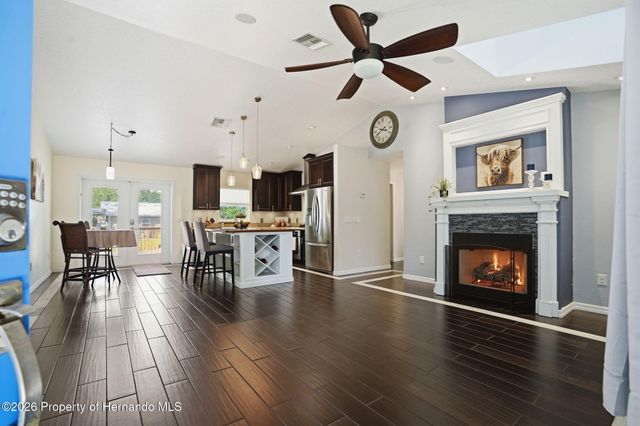 7037 County Road 625, Bushnell, FL 33513
