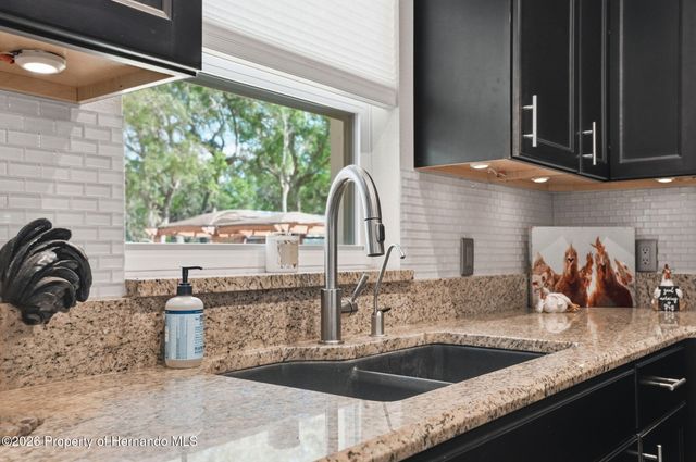7037 County Road 625, Bushnell, FL 33513