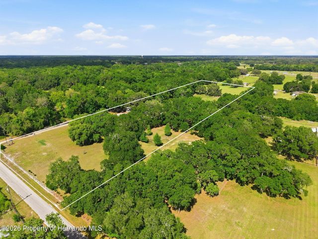 7037 County Road 625, Bushnell, FL 33513