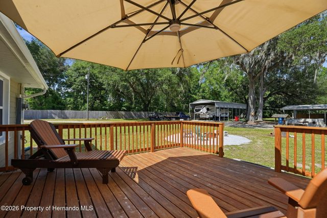 7037 County Road 625, Bushnell, FL 33513
