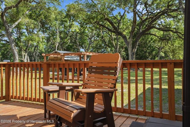 7037 County Road 625, Bushnell, FL 33513