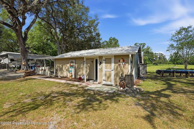 7037 County Road 625, Bushnell, FL 33513