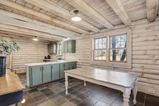 9713 POPLAR AVE, Germantown, TN 38139