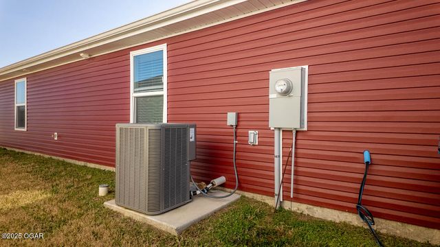 1106 Pawpaw Place, Oronogo, MO 64855