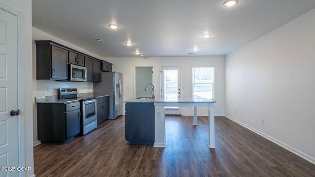 1106 Pawpaw Place, Oronogo, MO 64855