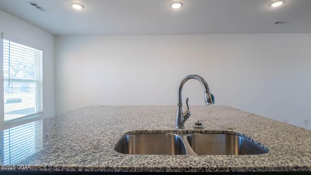 1106 Pawpaw Place, Oronogo, MO 64855