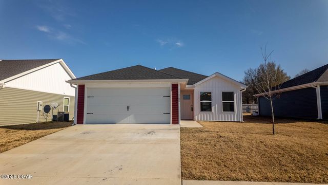 1106 Pawpaw Place, Oronogo, MO 64855