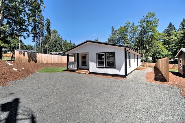 111 E Ashwood Lane, Shelton, WA 98584