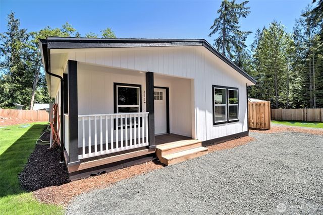 111 E Ashwood Lane, Shelton, WA 98584