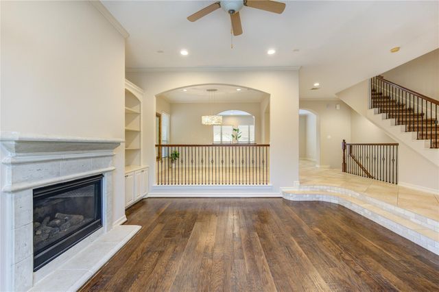 11207 Tramonto Drive, Houston, TX 77042