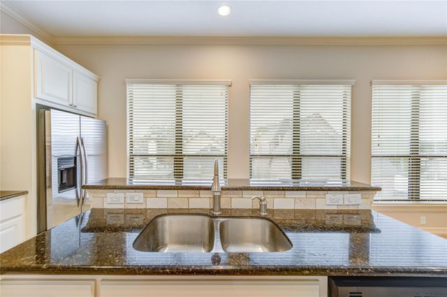 11207 Tramonto Drive, Houston, TX 77042