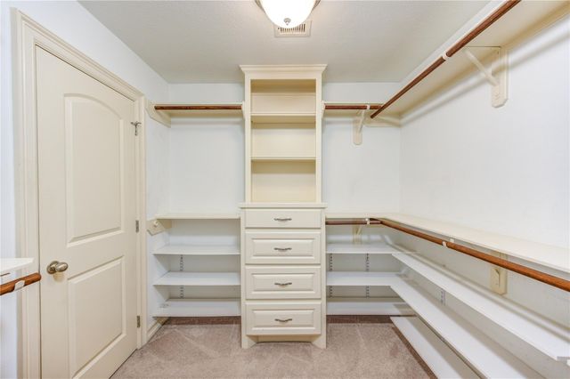 11207 Tramonto Drive, Houston, TX 77042