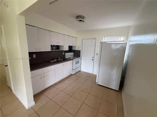 1475 NW 51st Ter 1475, Miami, FL 33142