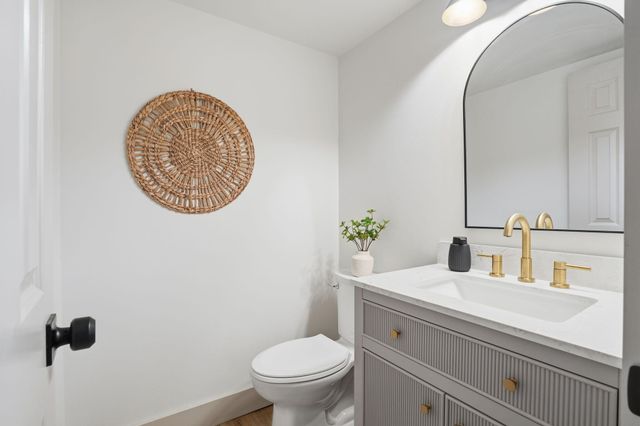 110 Holbrook Lane, Goose Creek, SC 29445