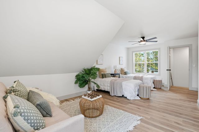 110 Holbrook Lane, Goose Creek, SC 29445