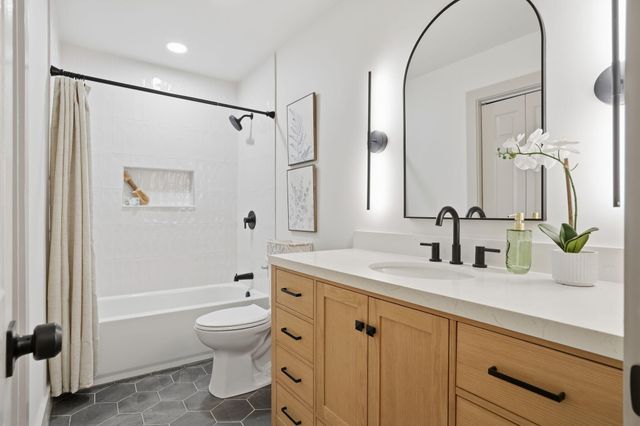 110 Holbrook Lane, Goose Creek, SC 29445