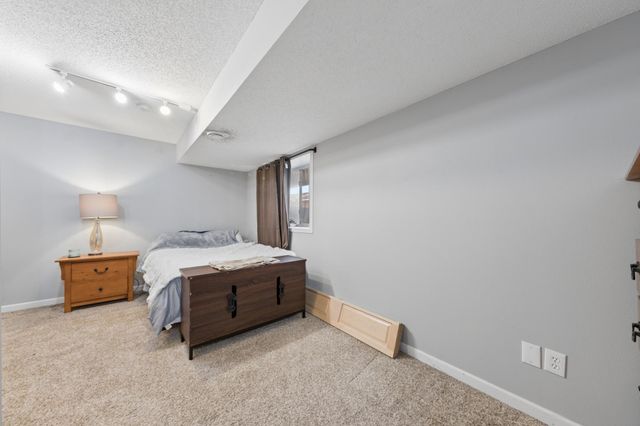 2555 11th Avenue, Anoka, MN 55303