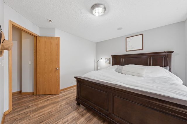 2555 11th Avenue, Anoka, MN 55303